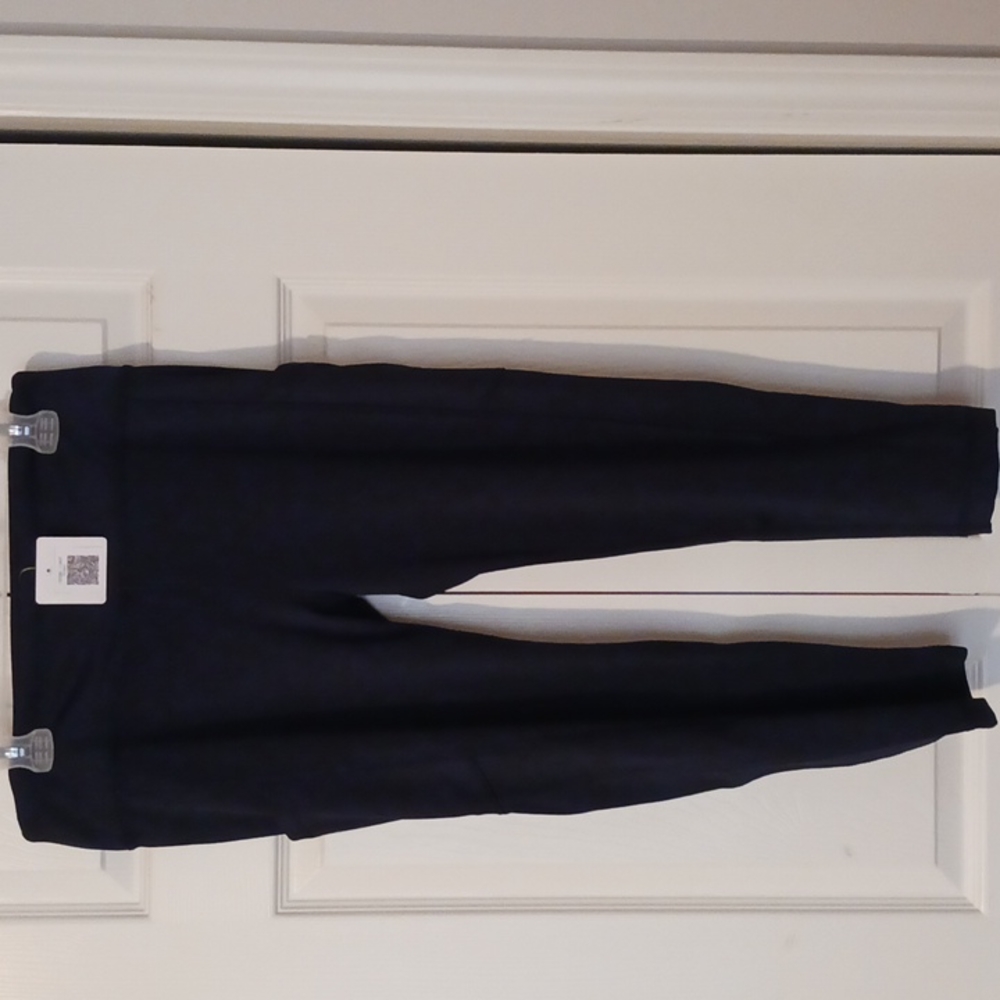 Navy leggings